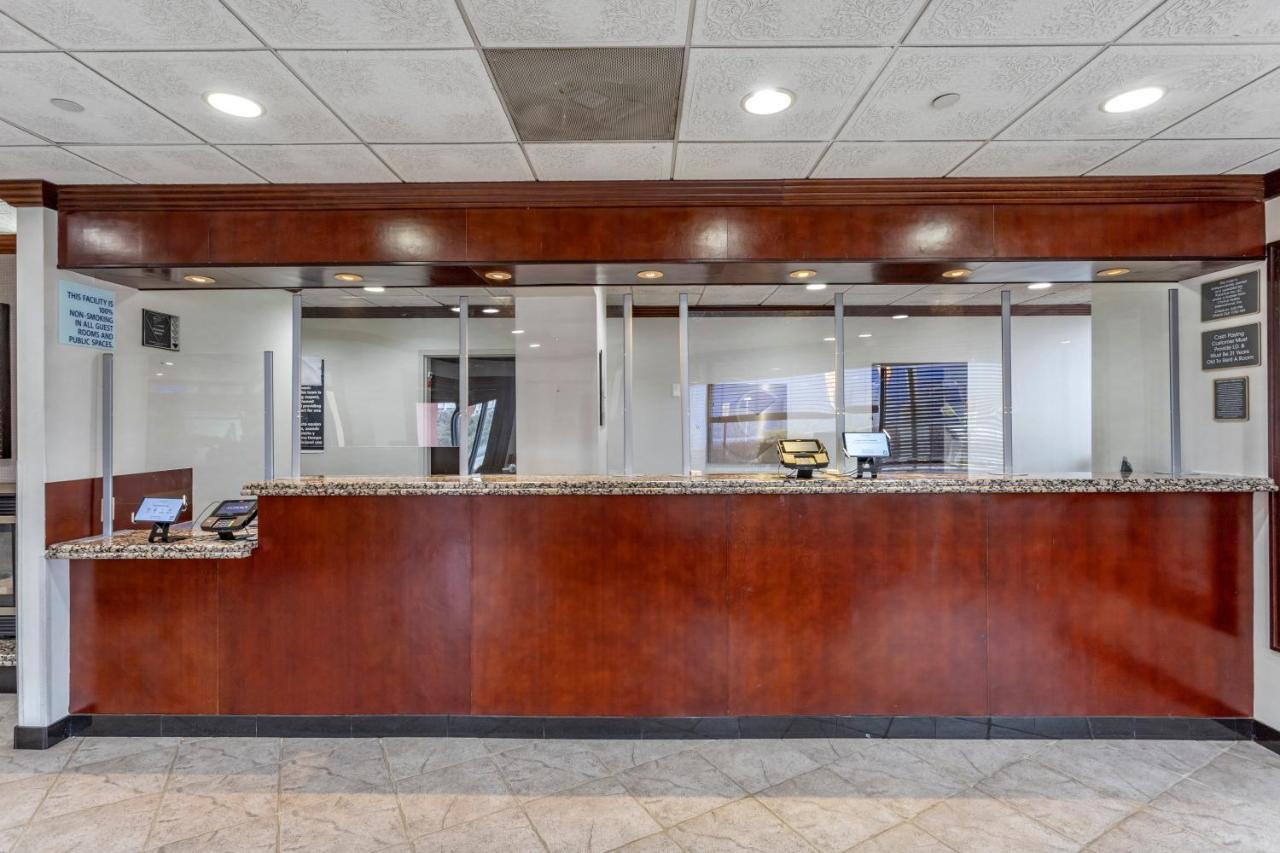Comfort Inn Paramus - Hackensack Exteriér fotografie